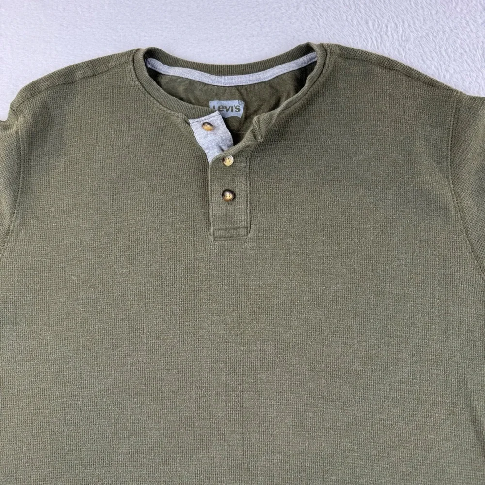 Levi's Henley Shirt Mens Large Olive Green Long Sleeve Waffle Knit Classic